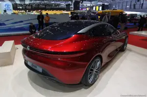 Alfa Romeo Gloria Concept by IED - Salone di Ginevra 2013 - 2