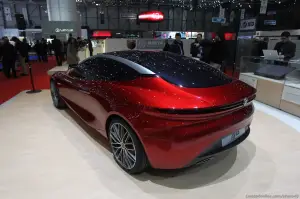 Alfa Romeo Gloria Concept by IED - Salone di Ginevra 2013 - 3