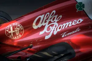 Alfa Romeo monoposto F1 a Milano - Foto
