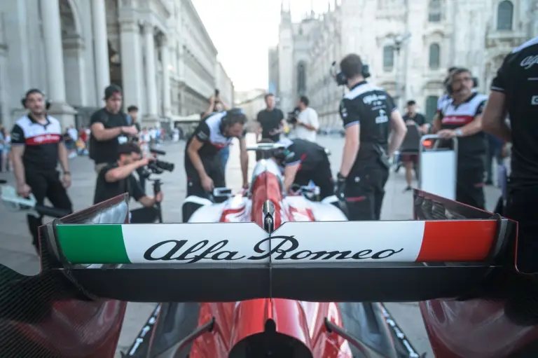 Alfa Romeo monoposto F1 a Milano - Foto - 2
