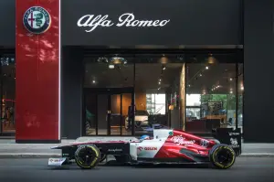 Alfa Romeo monoposto F1 a Milano - Foto