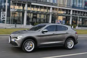 Alfa Romeo Stelvio 2017