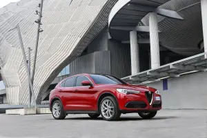 Alfa Romeo Stelvio 2017 - 100