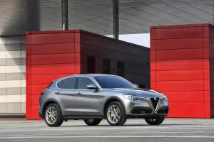 Alfa Romeo Stelvio 2017