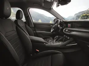 Alfa Romeo Stelvio 2017