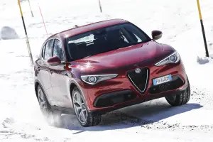 Alfa Romeo Stelvio 2017