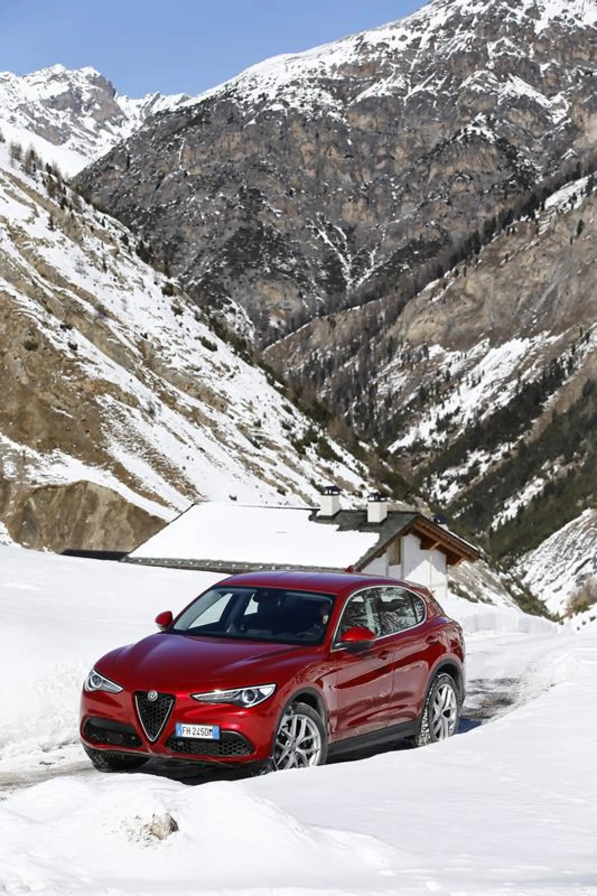 Alfa Romeo Stelvio 2017 - 31