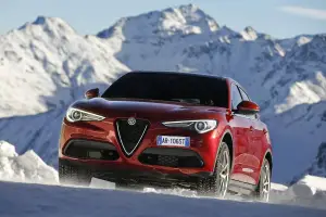 Alfa Romeo Stelvio 2017