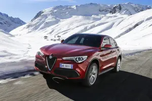 Alfa Romeo Stelvio 2017 - 45