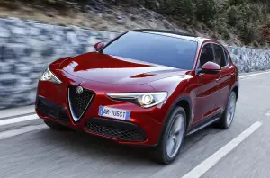 Alfa Romeo Stelvio 2017 - 53