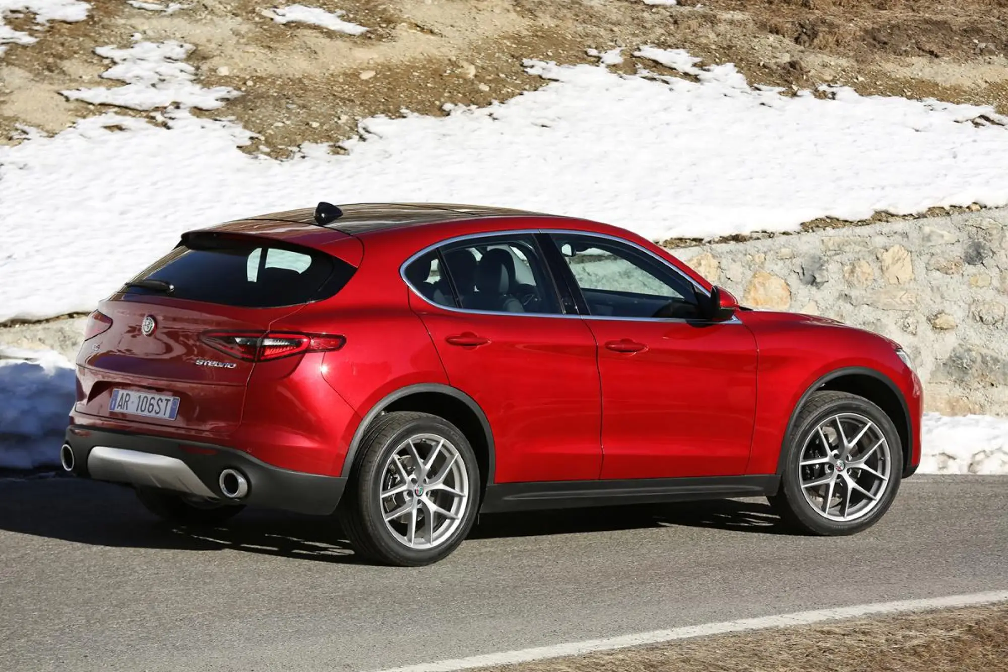 Alfa Romeo Stelvio 2017 - 58