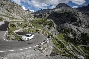 Alfa Romeo Stelvio - Drive Day