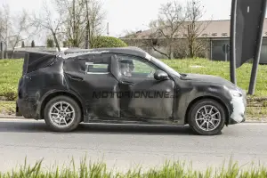 Alfa Romeo Stelvio - Foto spia 08-04-2016 - 6