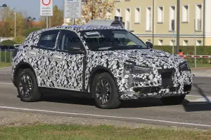 Alfa Romeo Stelvio - Foto spia 09-11-2016