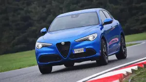 Alfa Romeo Stelvio MY 2020 - 25