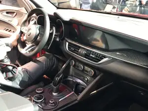 Alfa Romeo Stelvio Quadrifoglio - Foto live - 14