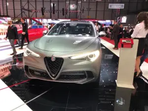 Alfa Romeo Stelvio Quadrifoglio NRing foto live Ginevra 2018 - 6