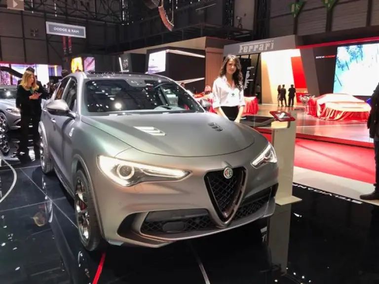 Alfa Romeo Stelvio Quadrifoglio NRing foto live Ginevra 2018 - 9