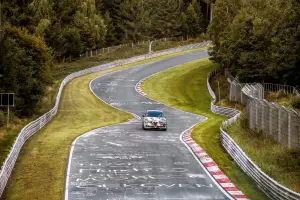 Alfa Romeo Stelvio Quadrifoglio - Record al Nurburgring