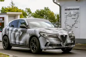 Alfa Romeo Stelvio Quadrifoglio - Record al Nurburgring