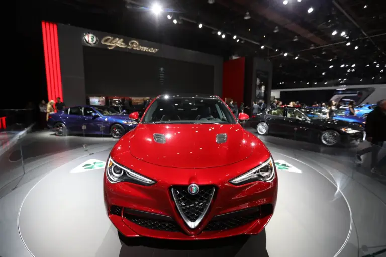 Alfa Romeo Stelvio Quadrifoglio - Salone di Detroit 2017 - 2
