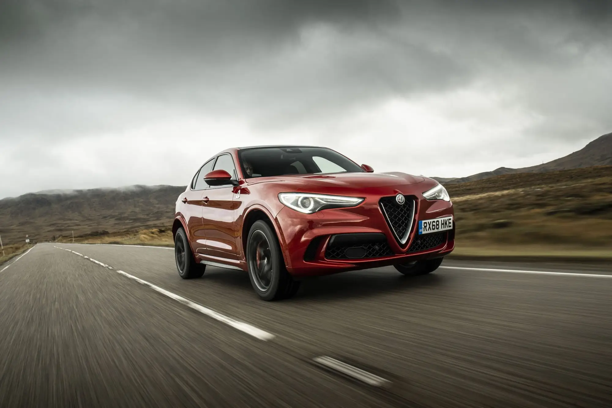 Alfa Romeo Stelvio Quadrifoglio - Versione UK - 12