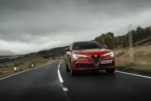 Alfa Romeo Stelvio Quadrifoglio - Versione UK - 37