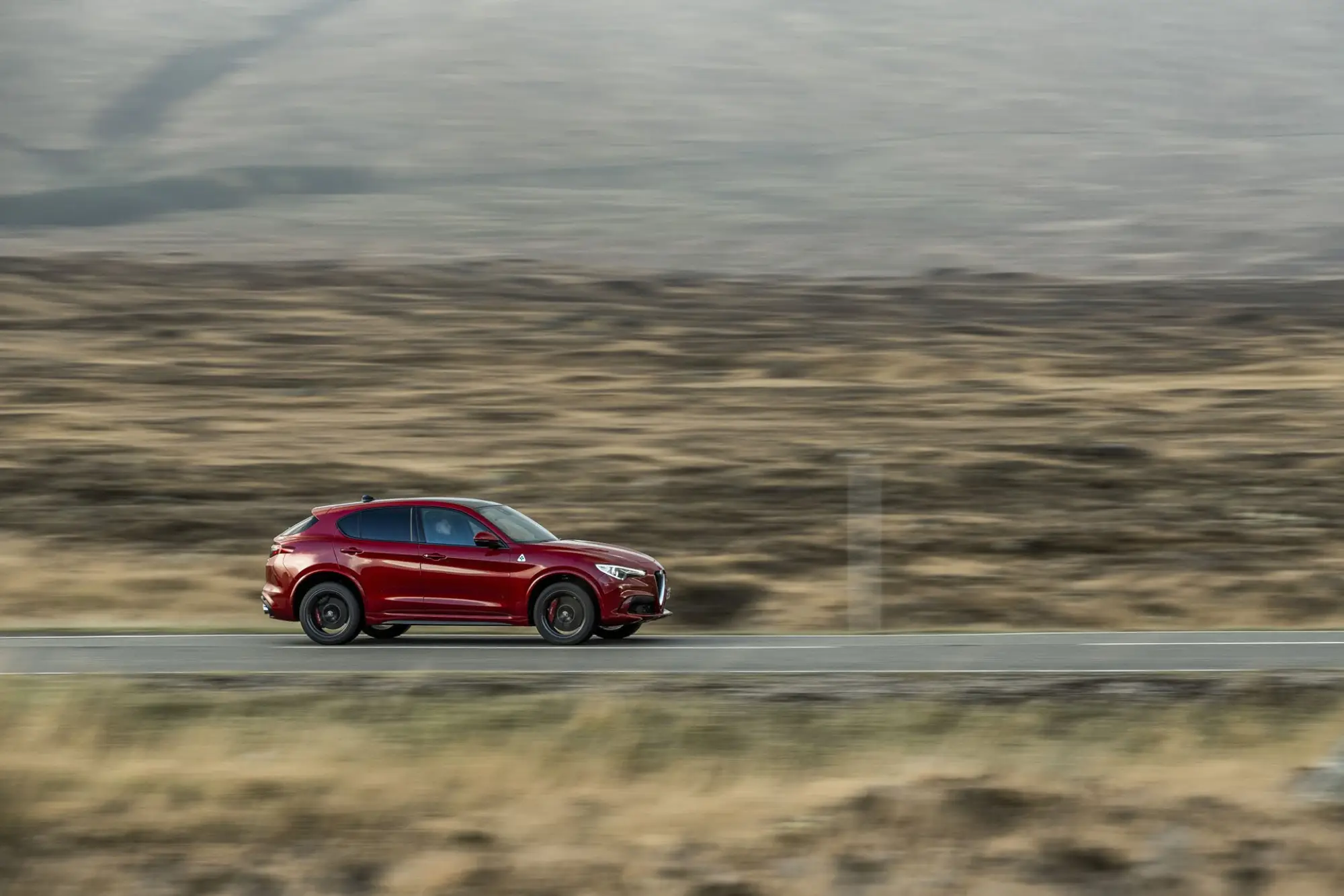 Alfa Romeo Stelvio Quadrifoglio - Versione UK - 47