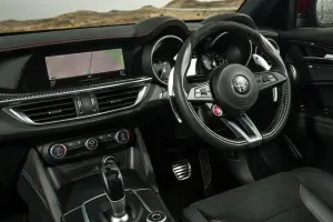 Alfa Romeo Stelvio Quadrifoglio - Versione UK