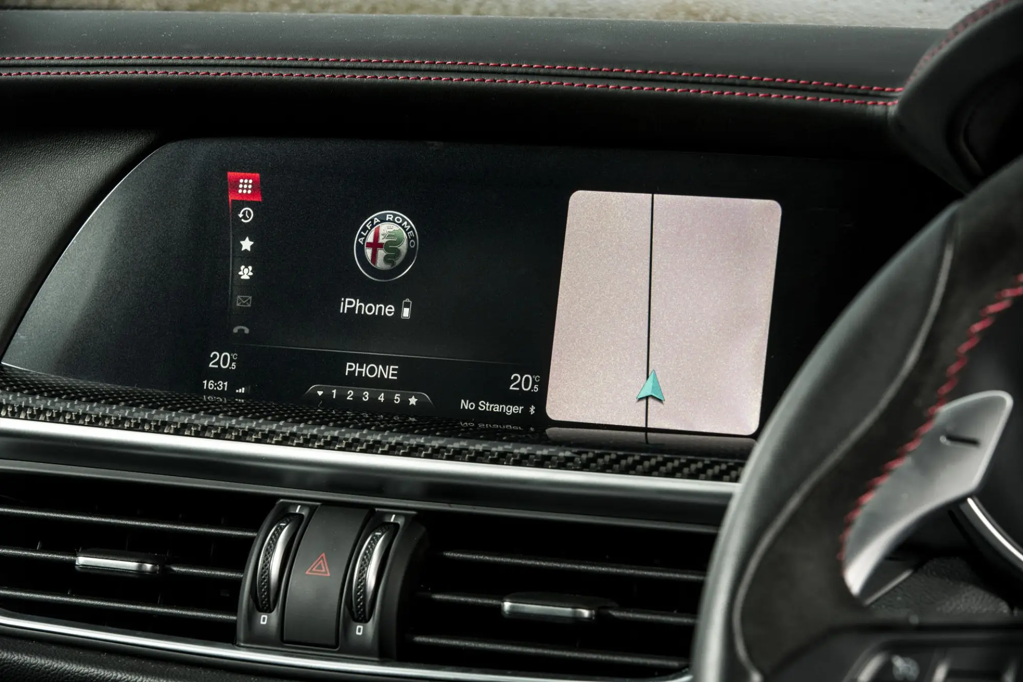 Alfa Romeo Stelvio Quadrifoglio - Versione UK - 95