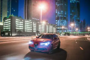 Alfa Romeo Stelvio Quadrifoglio - 22