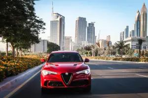 Alfa Romeo Stelvio Quadrifoglio - 26