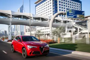 Alfa Romeo Stelvio Quadrifoglio - 27