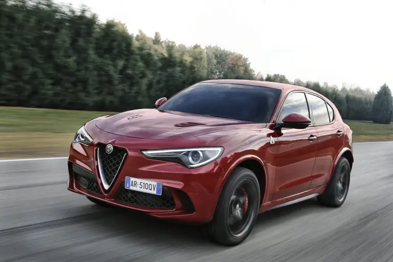 Alfa Romeo Stelvio Quadrifoglio - 56