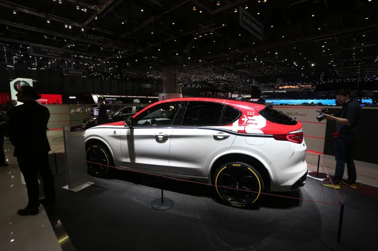 Alfa Romeo Stelvio Racing - Salone di Ginevra 2019 - 1