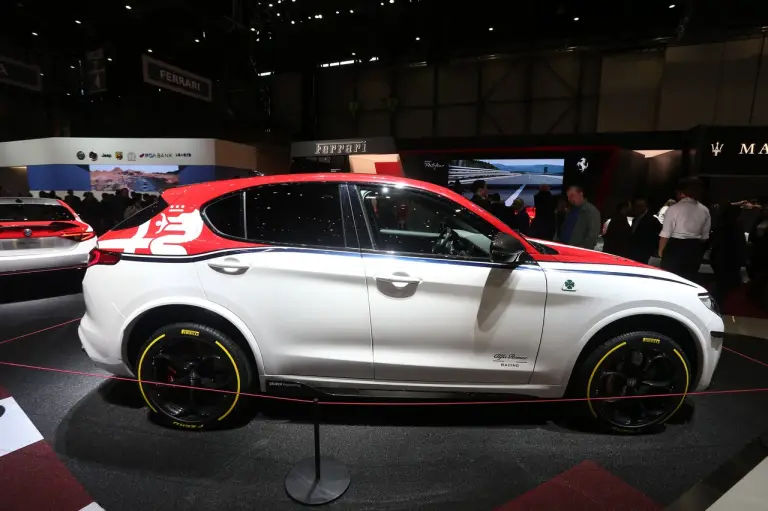 Alfa Romeo Stelvio Racing - Salone di Ginevra 2019 - 5