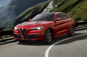 Alfa Romeo Stelvio - 1