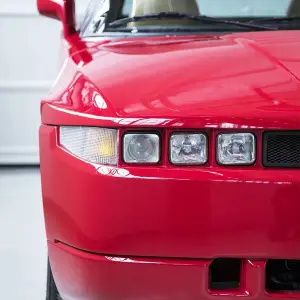 Alfa Romeo SZ restaurata - Foto