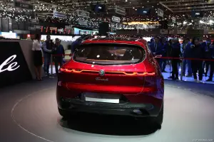 Alfa Romeo Tonale Concept Foto Live - Salone di Ginevra 2019
