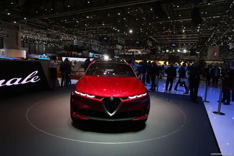 Alfa Romeo Tonale Concept Foto Live - Salone di Ginevra 2019 - 19