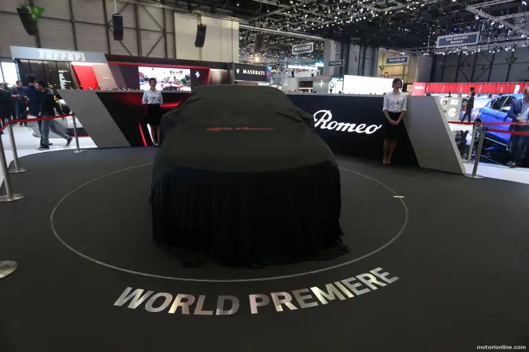 Alfa Romeo Tonale Concept Foto Live - Salone di Ginevra 2019 - 27