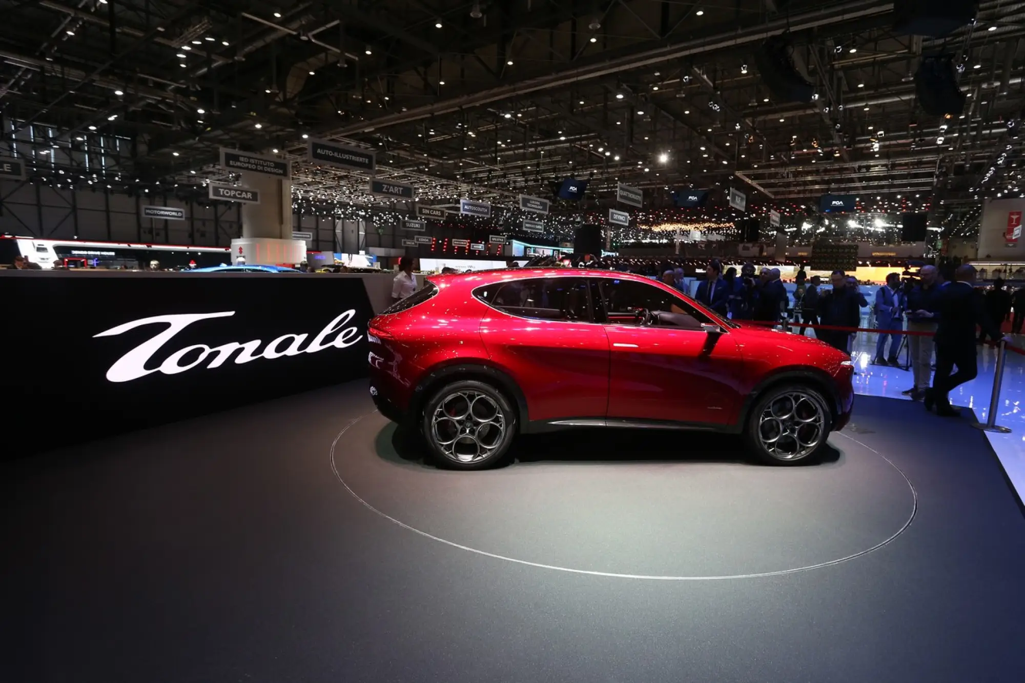 Alfa Romeo Tonale Foto LIVE - Salone di Ginevra 2019 - 18