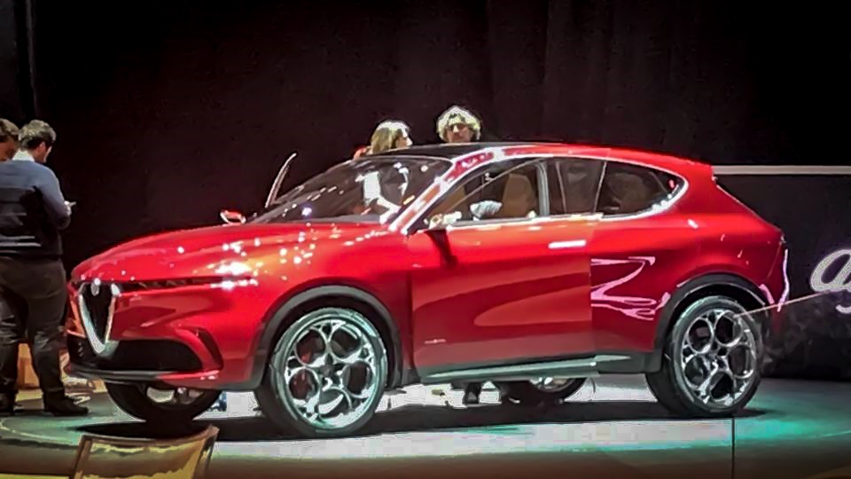 Alfa Romeo Tonale - Foto Spia Salone di Ginevra 2019