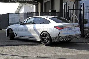 Alpina B4 Gran Coupe 2022 - Foto spia 25-08-2021 - 5