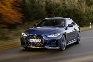 Alpina B4 Gran Coupe 2023 - Foto