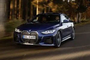 Alpina B4 Gran Coupe 2023 - Foto