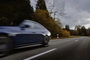 Alpina B4 Gran Coupe 2023 - Foto
