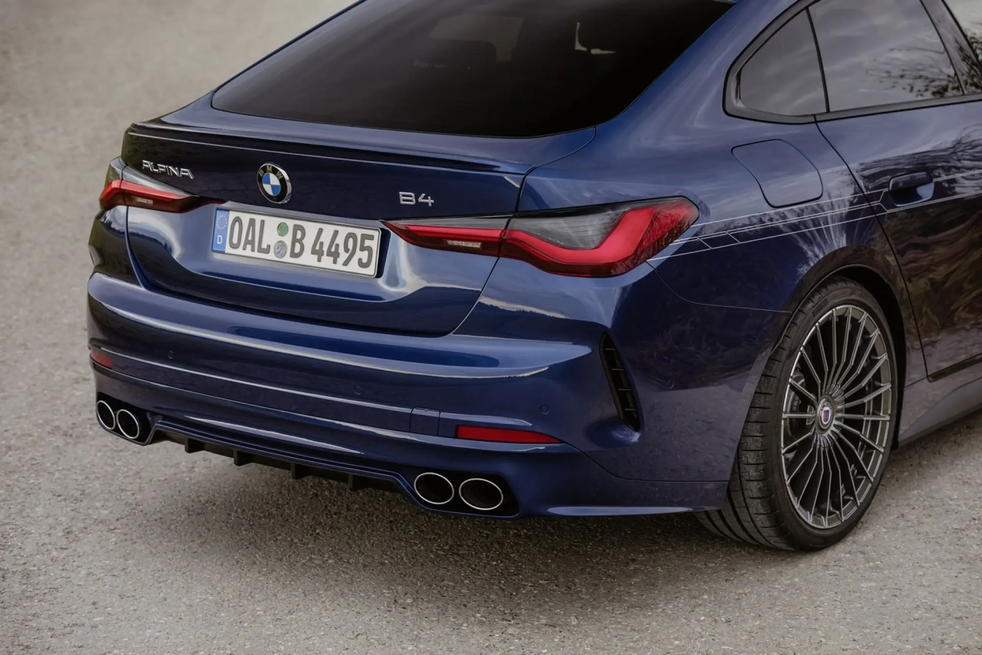 Alpina B4 Gran Coupe 2023 - Foto - 16