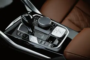 Alpina B4 Gran Coupe 2023 - Foto