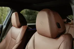 Alpina B4 Gran Coupe 2023 - Foto